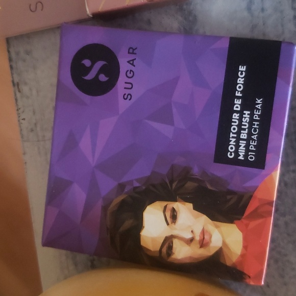 Assorted Blushes and Brokers/Ipsy Brands - Picture 4 of 17